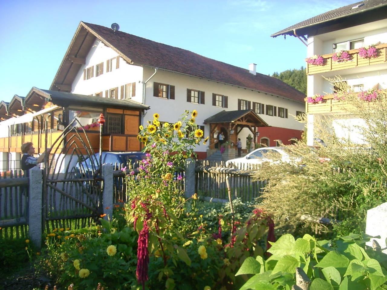 Landhotel Weingarten Haibach  Esterno foto