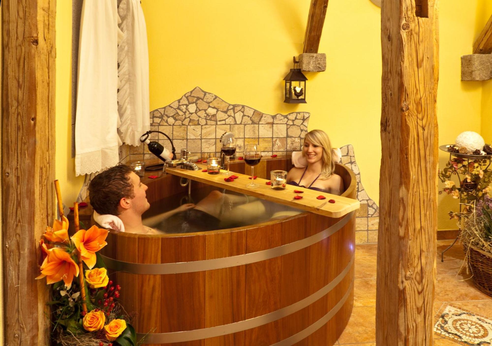 Landhotel Weingarten Haibach  Esterno foto